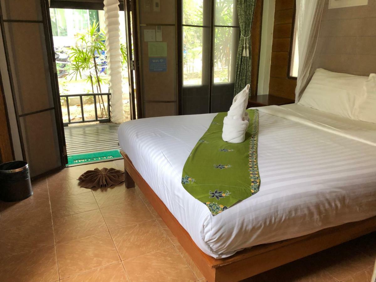 Goodtime 4P Resort Koh Tao Exterior photo